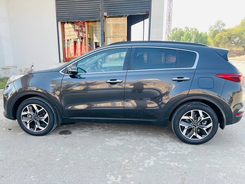 KIA Sportage 2021 1