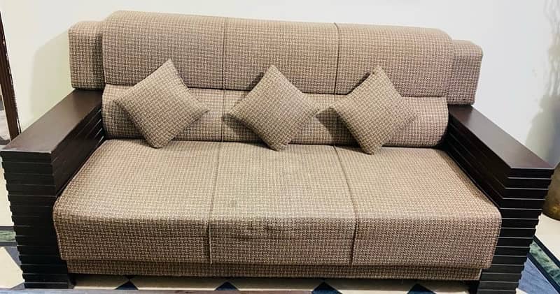 5 Seater Sofa Set 0