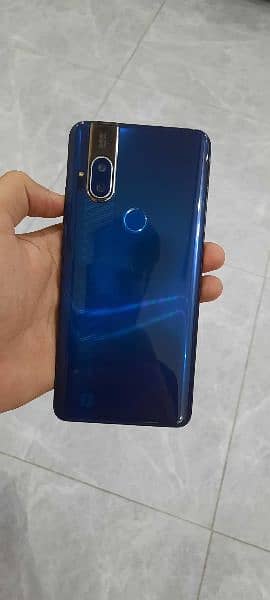 Motorola One Hyper available in good condition 4gb 128gb pta approved 1