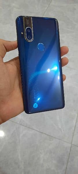 Motorola One Hyper available in good condition 4gb 128gb pta approved 8