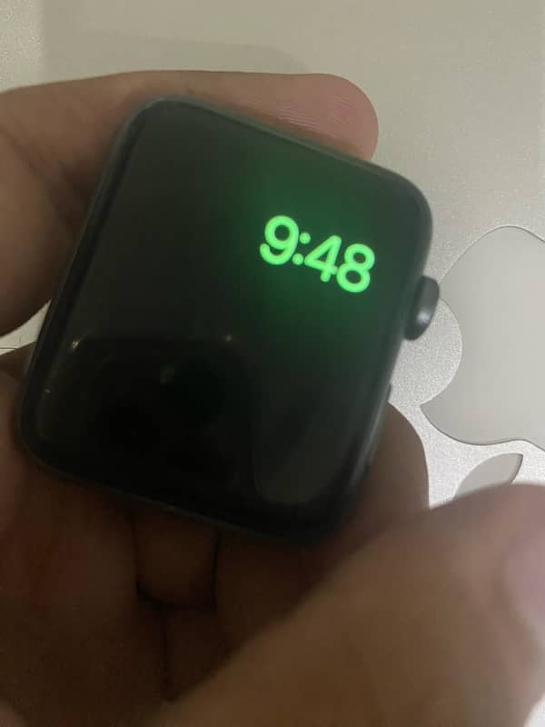 Apple Watch Series 3 42mm 7