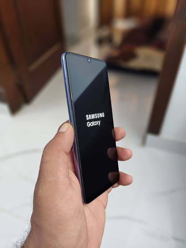 Samsung Galaxy A32 0