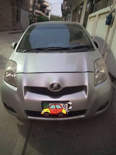 Toyota Vitz 2013