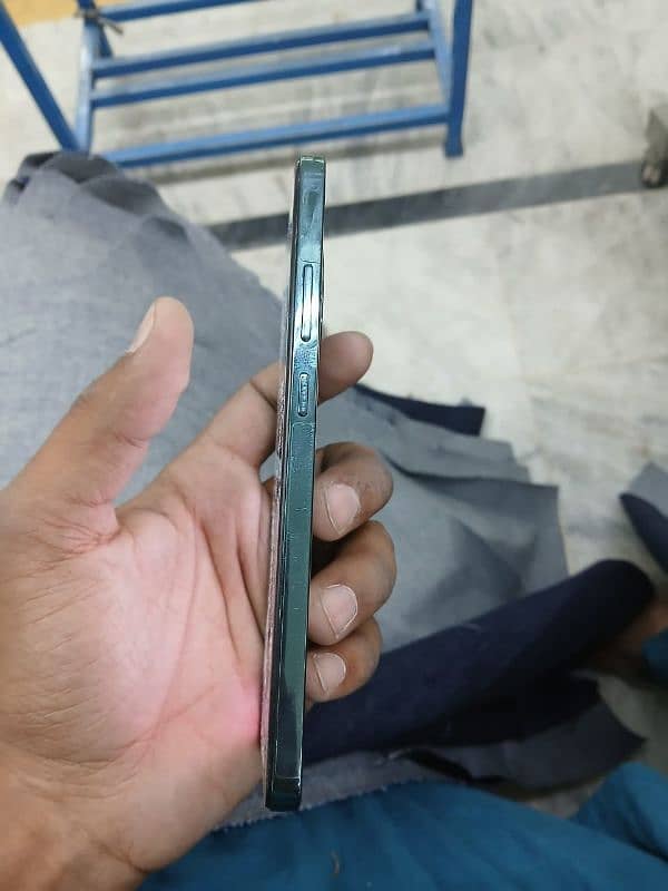 Oppo Reno f12 5