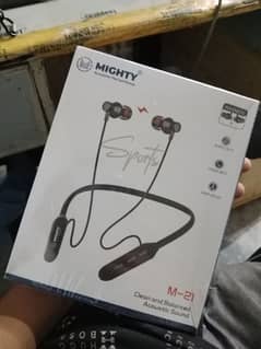 M21 wireless headphones