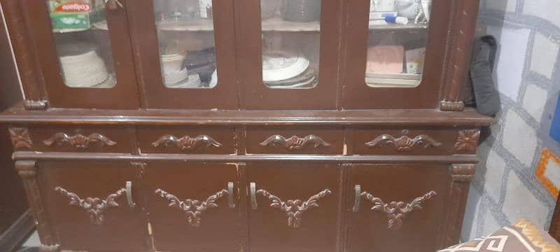 showcase & Dressing for sale Rs. 30000 only 1