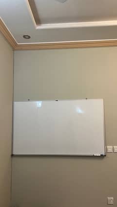 Deli Magnetic Whiteboard (3 x 5 ft) New