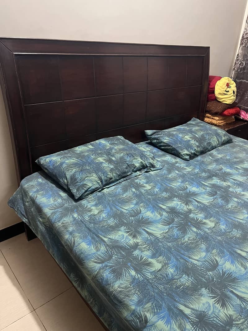 Wooden bed for sale 0