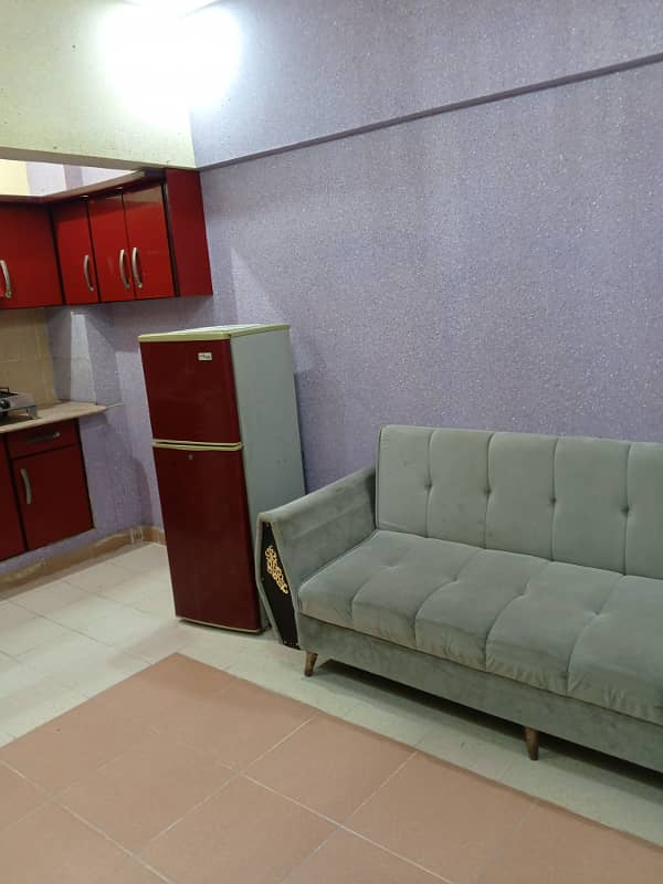 Furnished Flat available. Johar Mor karachi. 3