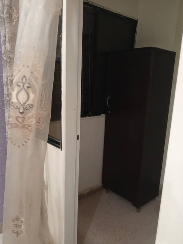 Furnished Flat available. Johar Mor karachi. 6