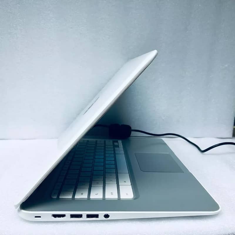 HP Chromebook 14 SMB | 4GB Ram | 128GB SSD 3