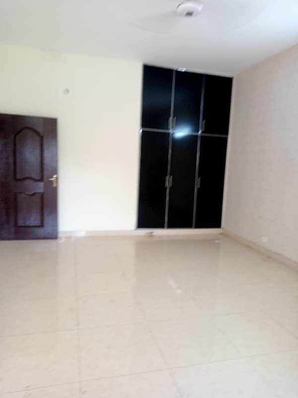 3 Bed House Available For Sale in Askari 11 Lahore Pakistan 6