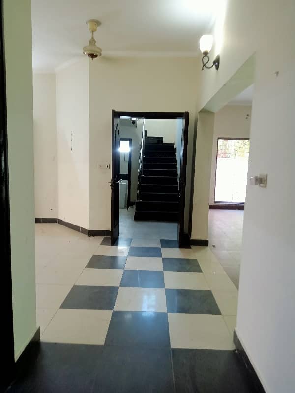 3 Bed House Available For Sale in Askari 11 Lahore Pakistan 20