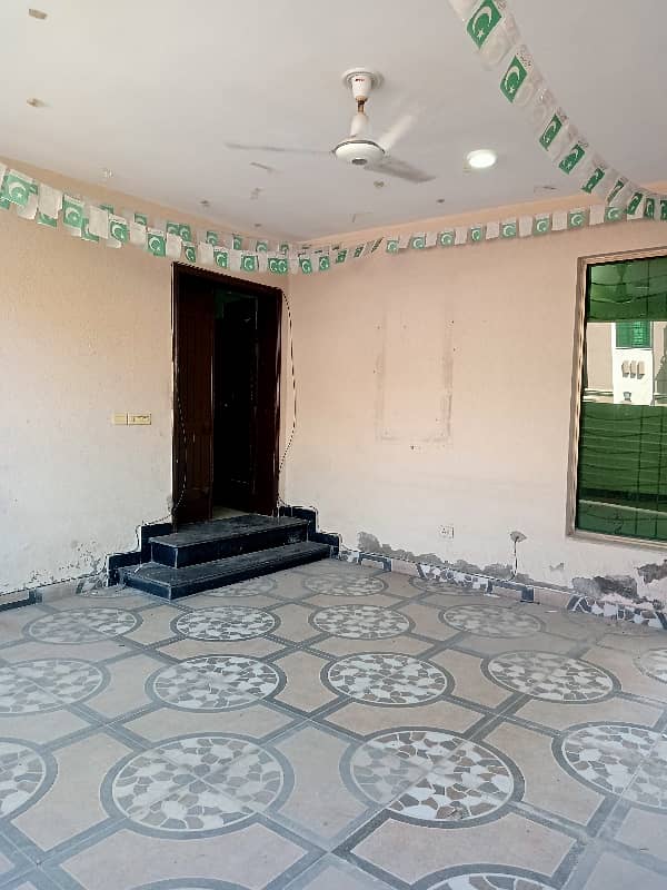 3 Bed House Available For Sale in Askari 11 Lahore Pakistan 31