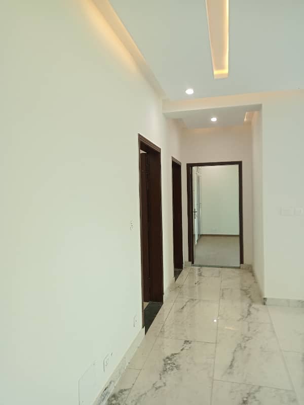 3 Bed Apartment Available for Sale in Askari 11 Lahore 3