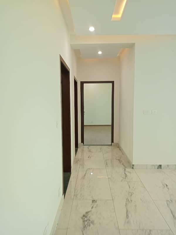 3 Bed Apartment Available for Sale in Askari 11 Lahore 22