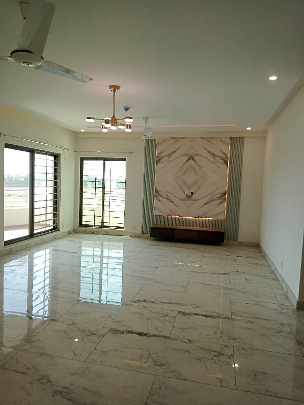 3 Bed Apartment Available for Sale in Askari 11 Lahore 31