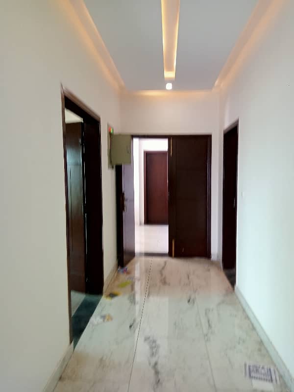 3 Bed Apartment Available for Sale in Askari 11 Lahore 37