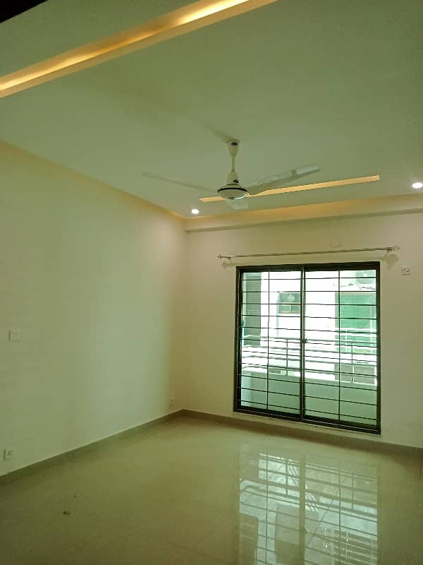 3 Bed Apartment Available for Sale in Askari 11 Lahore 42