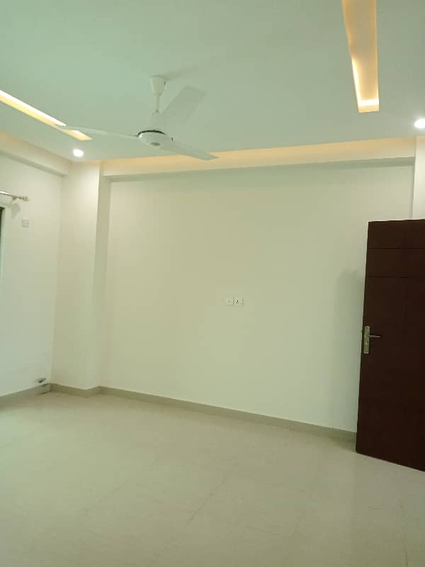 3 Bed Barnd New Apartment Available for Rent in Askari 11 Lahore 25