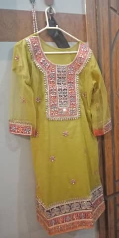 mehndi functions suit 0