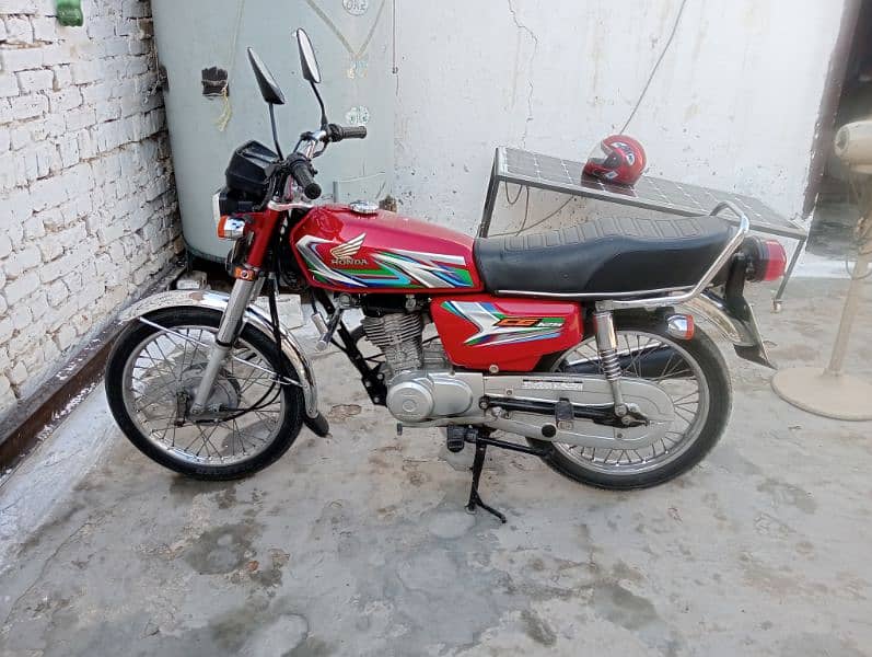 Honda 125 for sale urgent need of money 03007242144 6