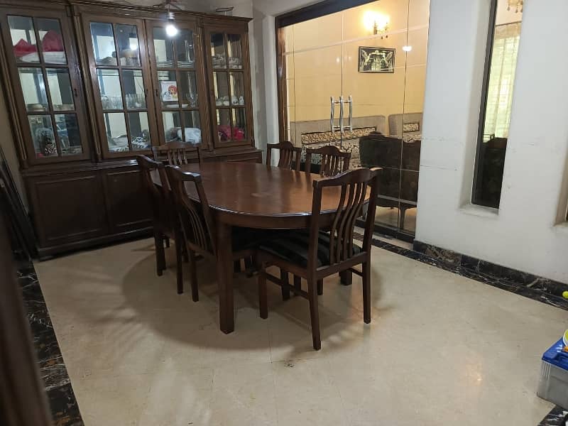 Centrally Located Corner House In Allama Iqbal Town Is Available For sale 13