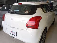 Suzuki Swift 2022 GLX CVT