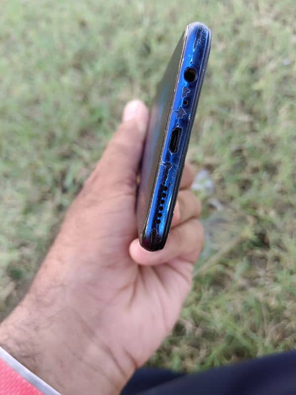 vivo S1 4