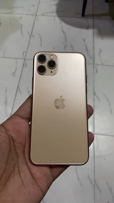 iphone 11 pro gold dual pta 92 health kit 10 by 10 cndtion 0