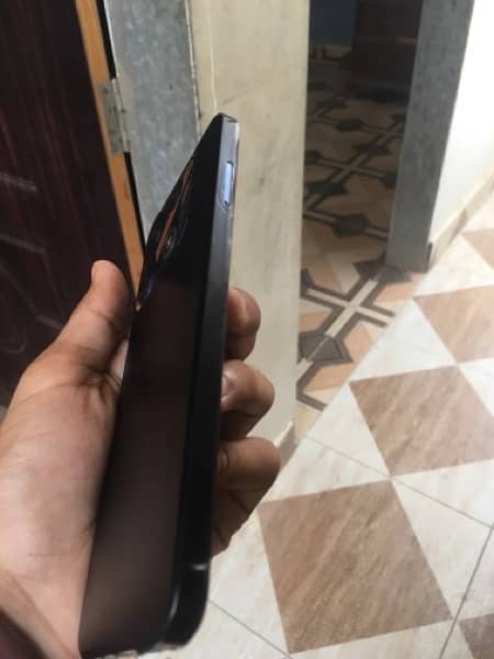 infinix GT 10 pro kit 8gb ram 128gb storage dual sim PTA approved 3