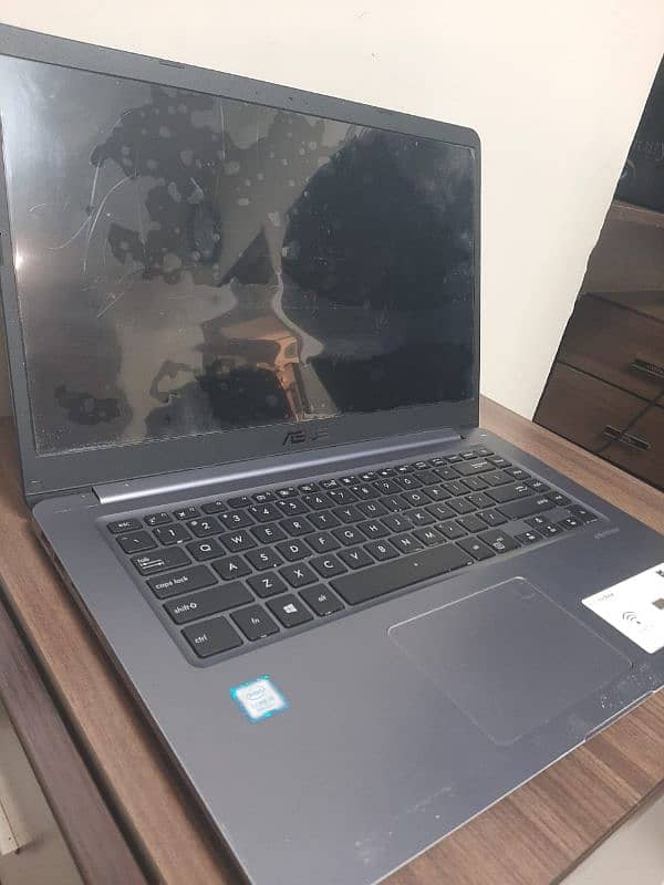 ASUS LAPTOP 2