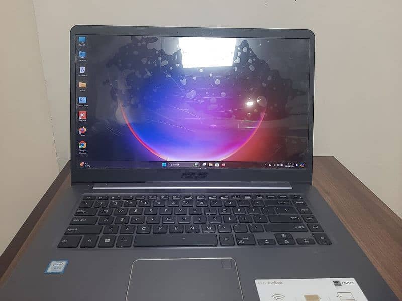 ASUS LAPTOP 3