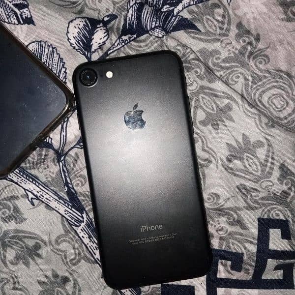 I PHONE 7 FOR SALE NOT FOR EXCHANGE 0