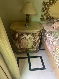 bed set 2 side tables  dresser