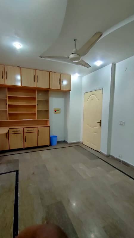 1 Bed Apartment For Sale In Bahria Town 7