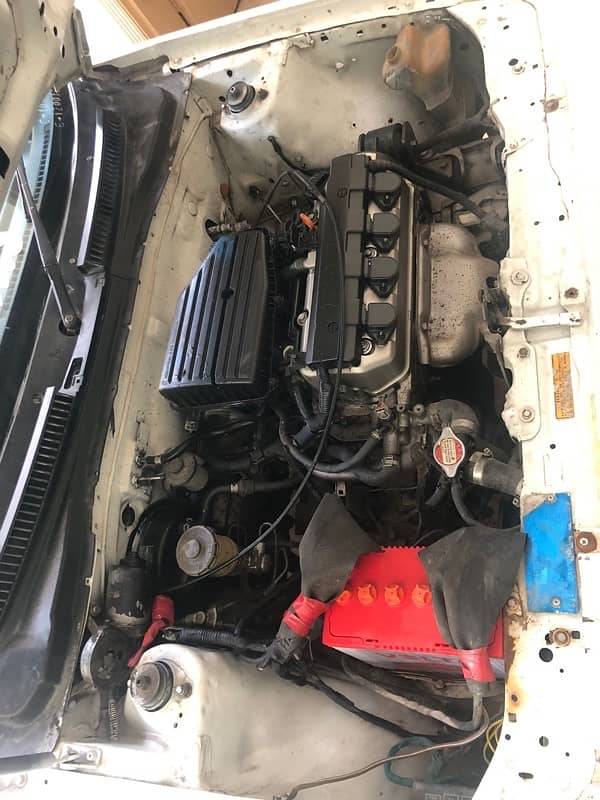 Honda Civic Turbo 1.5 1985 4