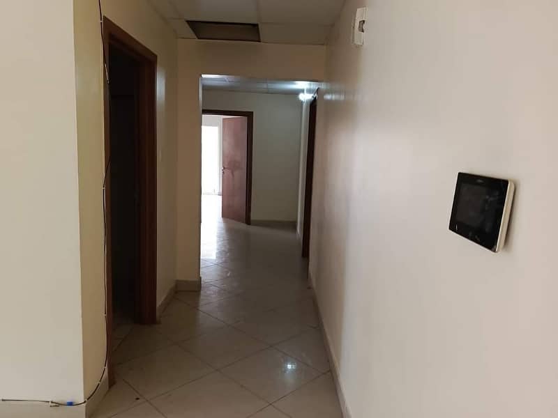 3 Bed DD APARTMENT FOR RENT in Creek VISTA 6