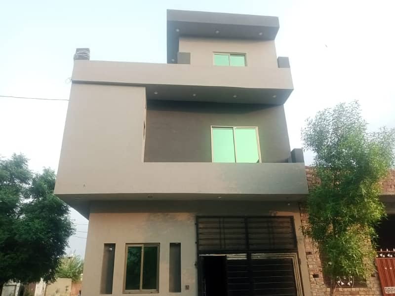 Corner Gajju Matah House For sale Sized 4 Marla 3