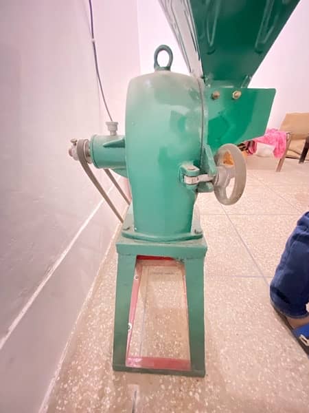 آٹا چکی || wheat machine || Floor mill 7