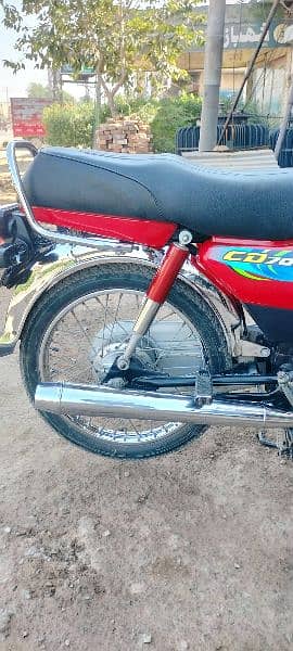 honda 70 2023/24 new condition 1