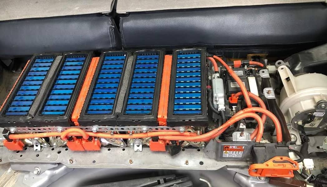 abs and hybrid battery aqua Prius Fielder axio lexus 2