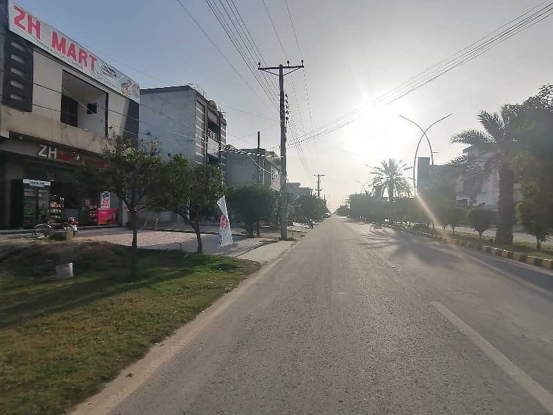 Residential Plot 1 Kanal For Sale In LDA Avenue - Block H 1