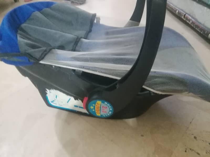 Baby Carrycot Carseat For Sale 1