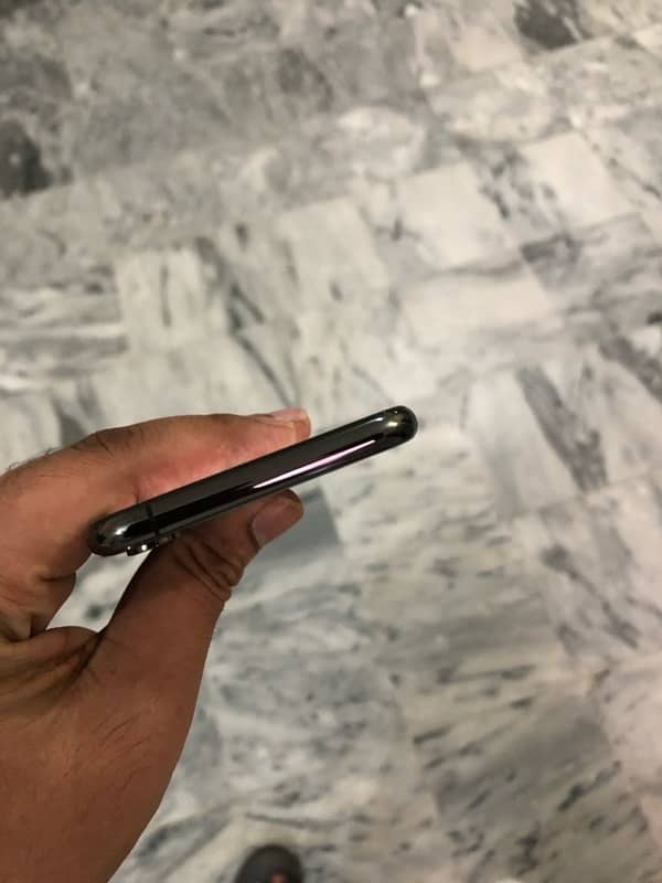 Iphone Xs 64 Gb 5