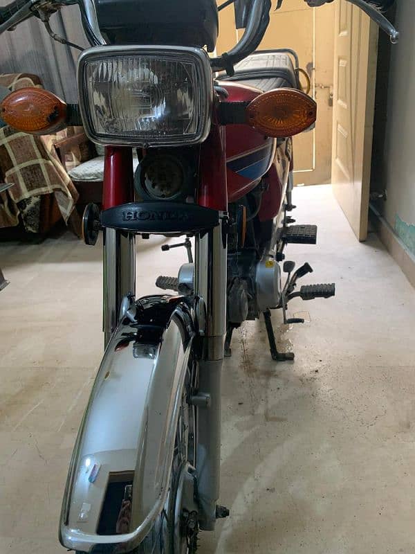 Honda CD 70 total genuine bike 10