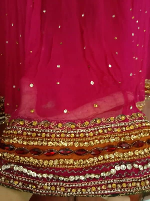 bridal lehnga with long gaon 4