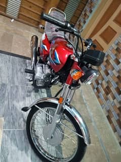 Honda 125 Totally janman 23/34 Urgent sale