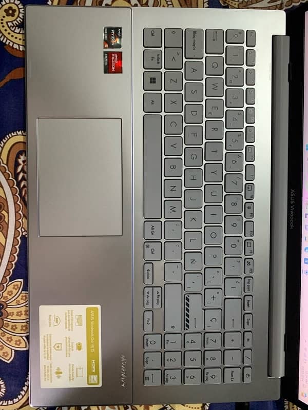 ASUS VIVOBOOK GO 14/15 7