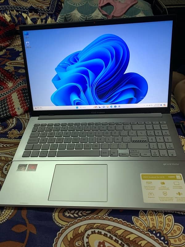 ASUS VIVOBOOK GO 14/15 8